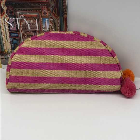 Raffia clutch purse (available in pink or yellow) - Picture 1 of 8